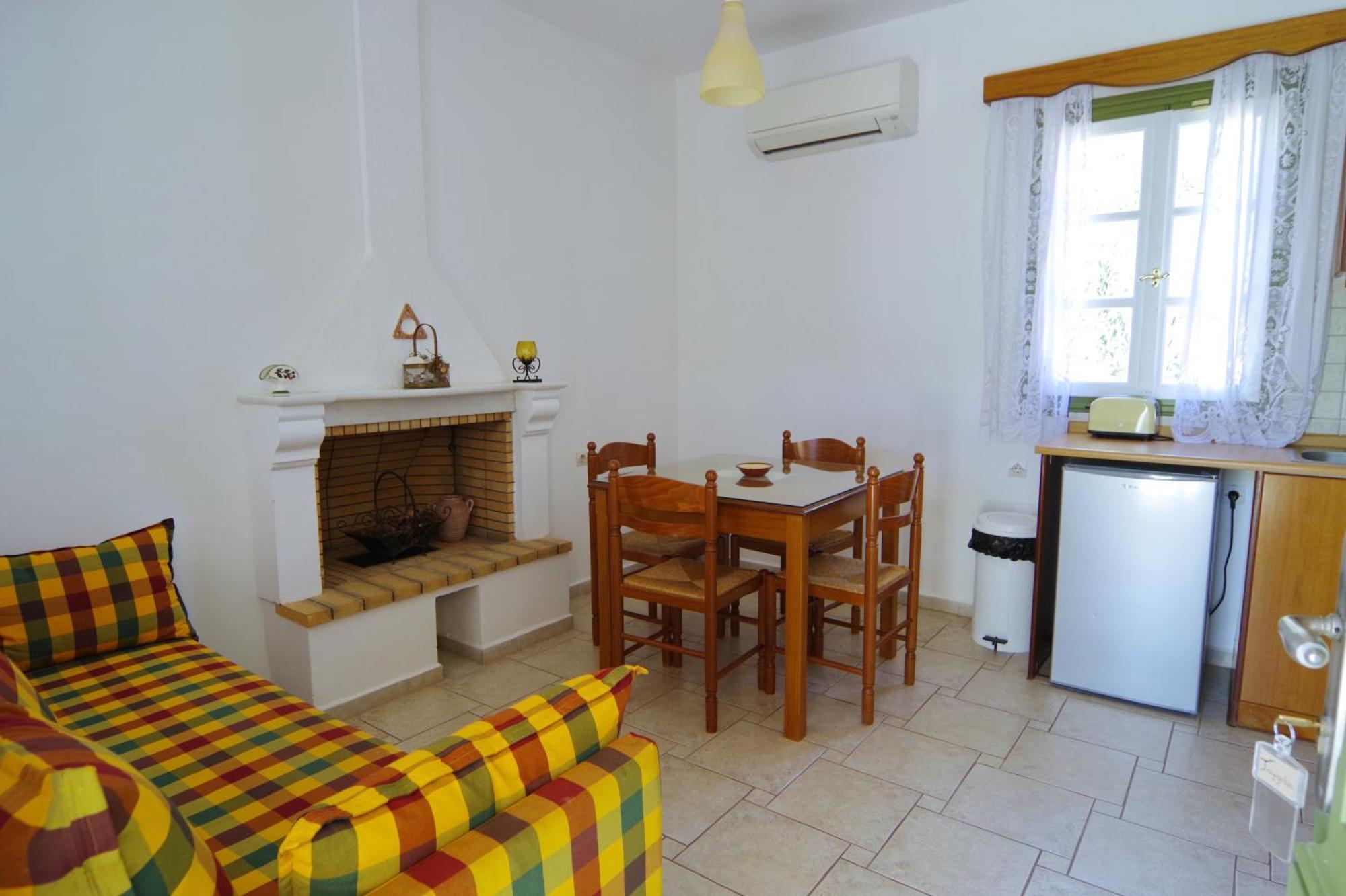 Pleiades Samos Apartment มาราโธคามปอส ภายนอก รูปภาพ